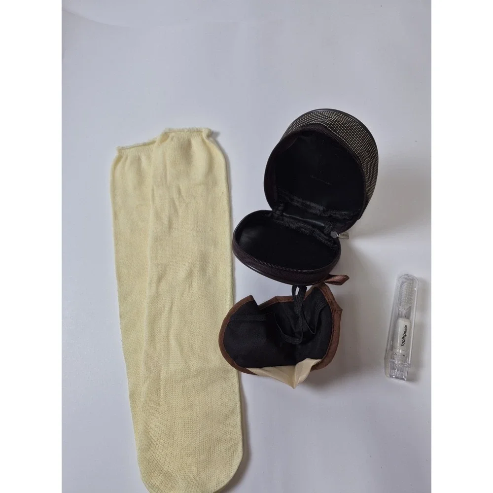 Vtg Emirates Airline Amenity Kit First Class Collectible Travel Pouch + Content